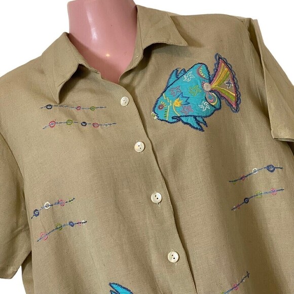 J Gee Shirt Blouse Womens Size L Beige Linen Blend Embroidered Fish NOS - Picture 2 of 5